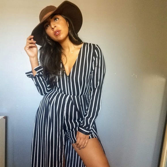 LAST//BLACK WHITE STRIPED MAXI ROMPER DRESS - Picture 2 of 8